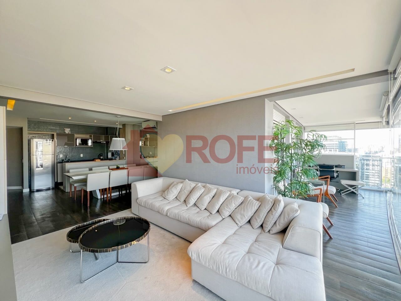 Foto 3 - RF50963