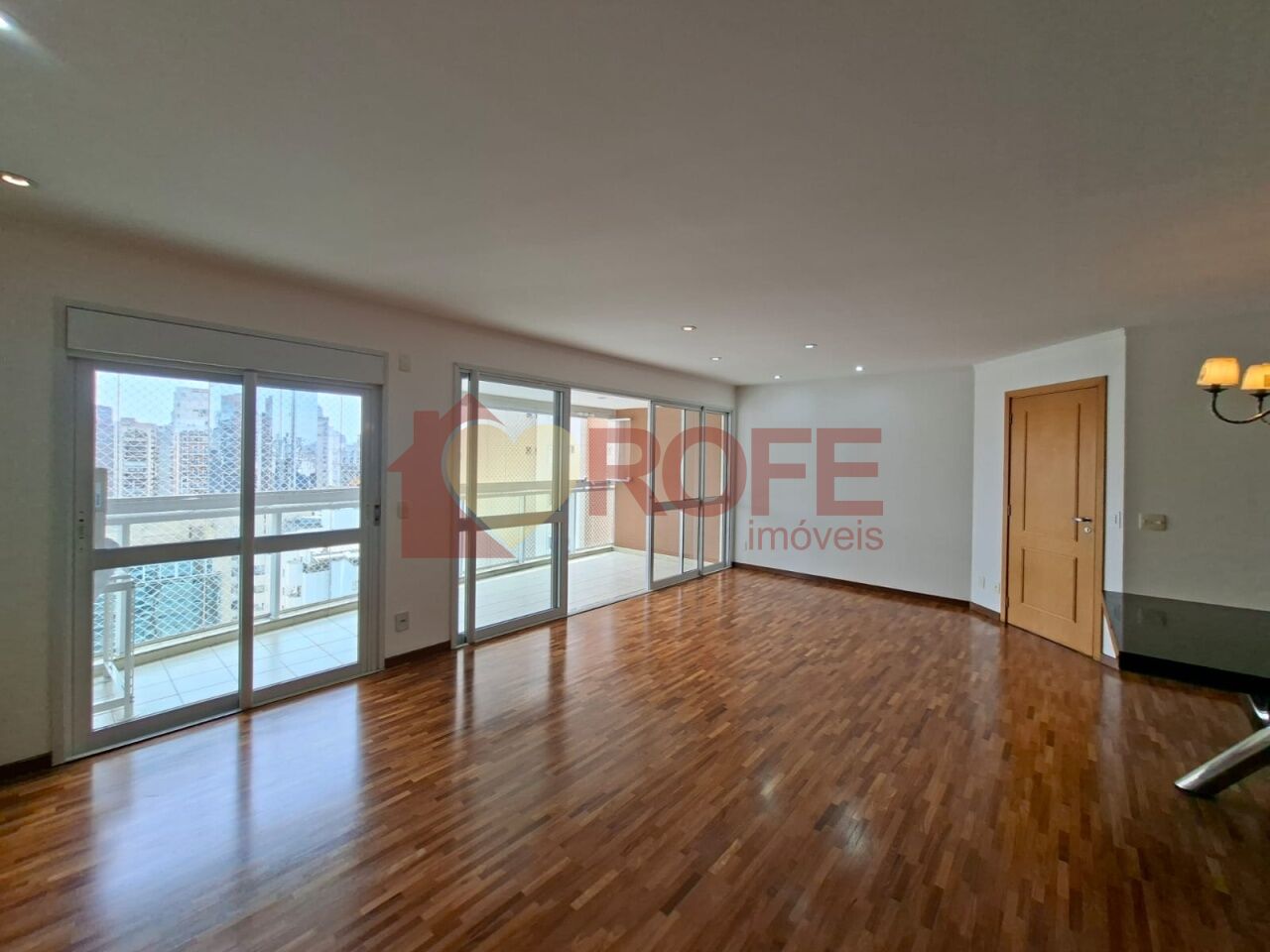 Foto 2 - RF51006