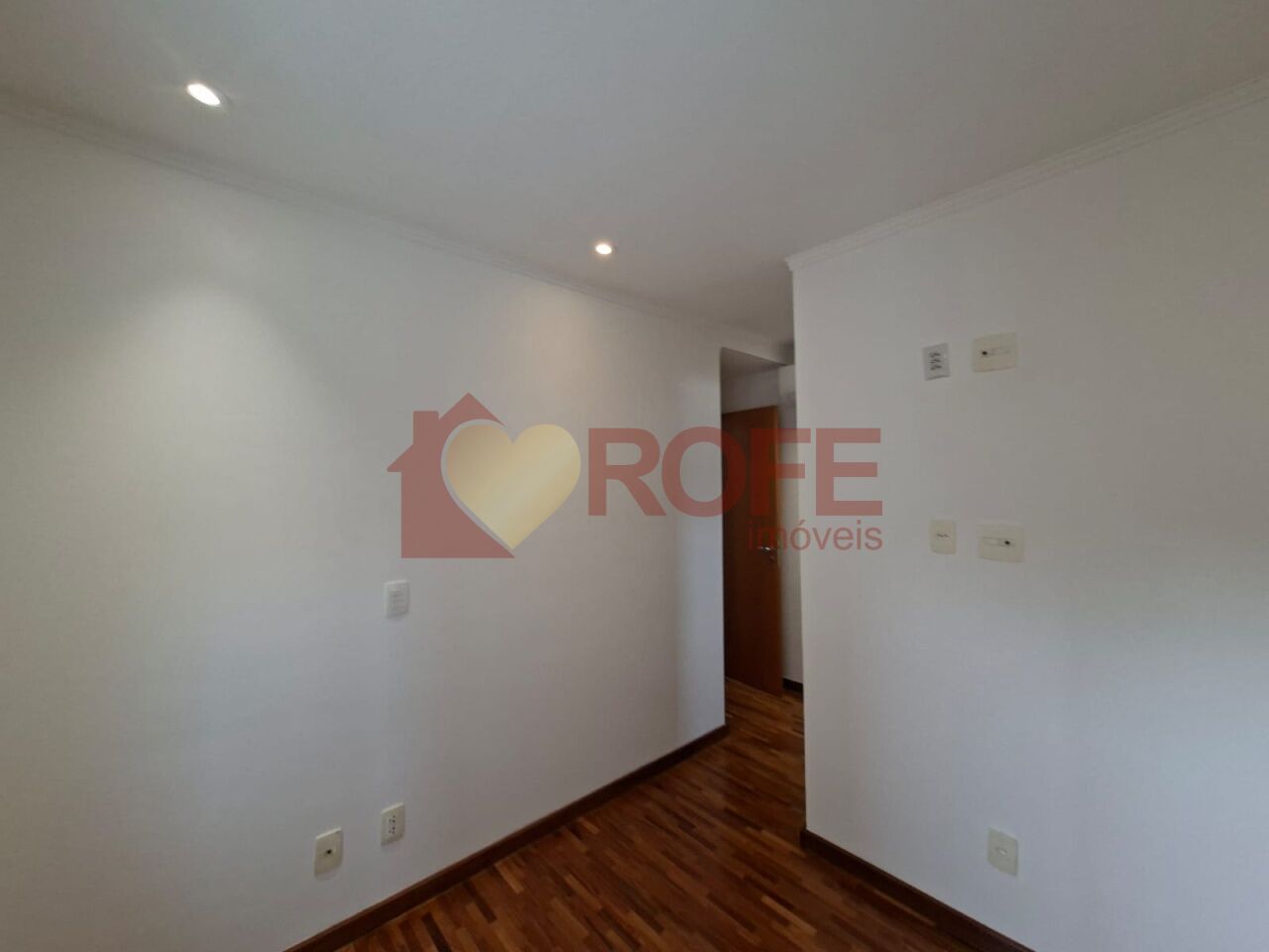 Foto 24 - RF51006