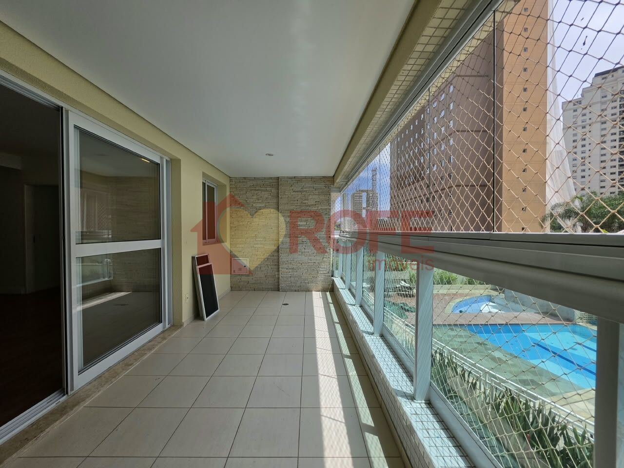 Foto 3 - RF51008