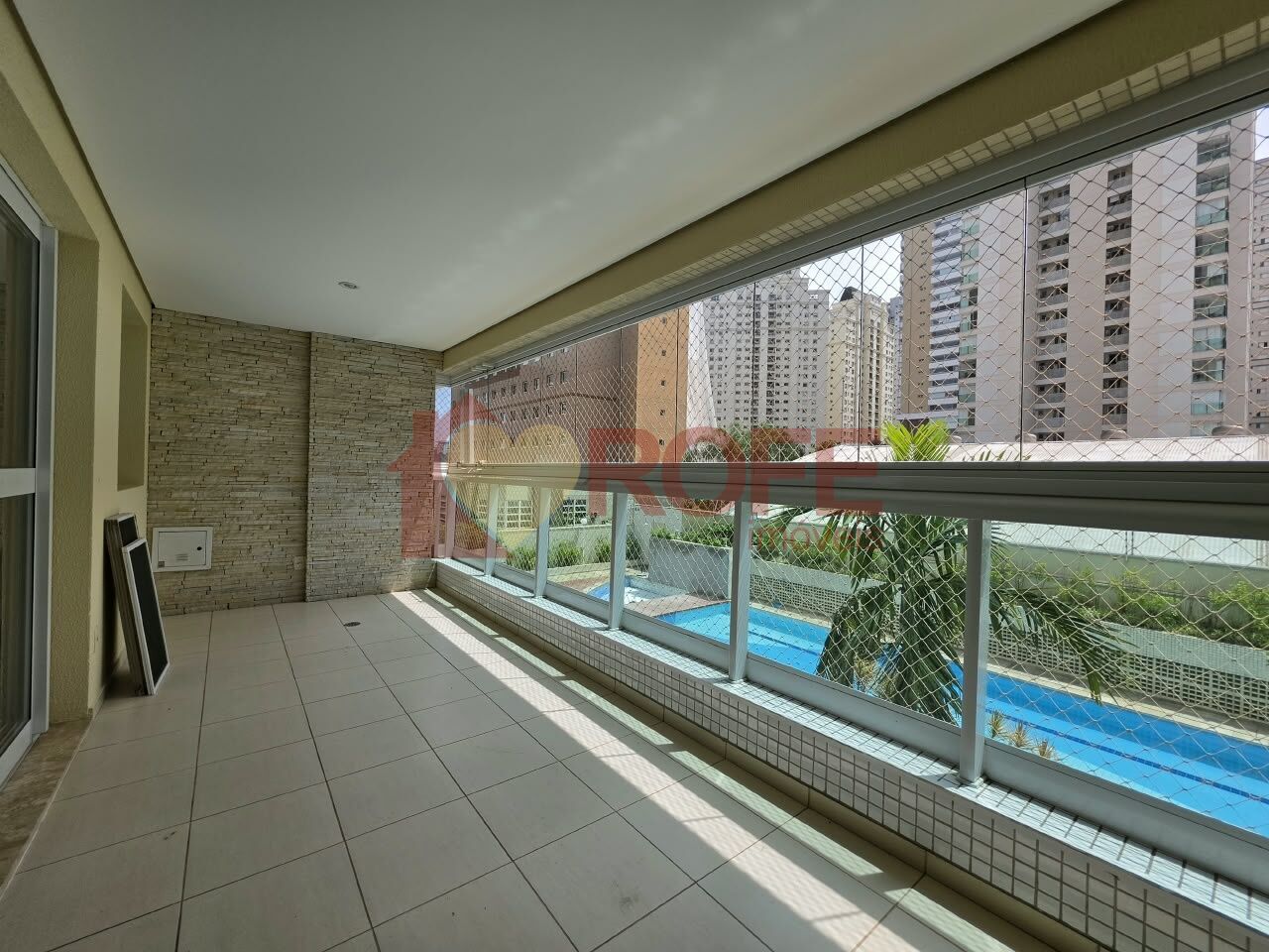 Foto 8 - RF51008