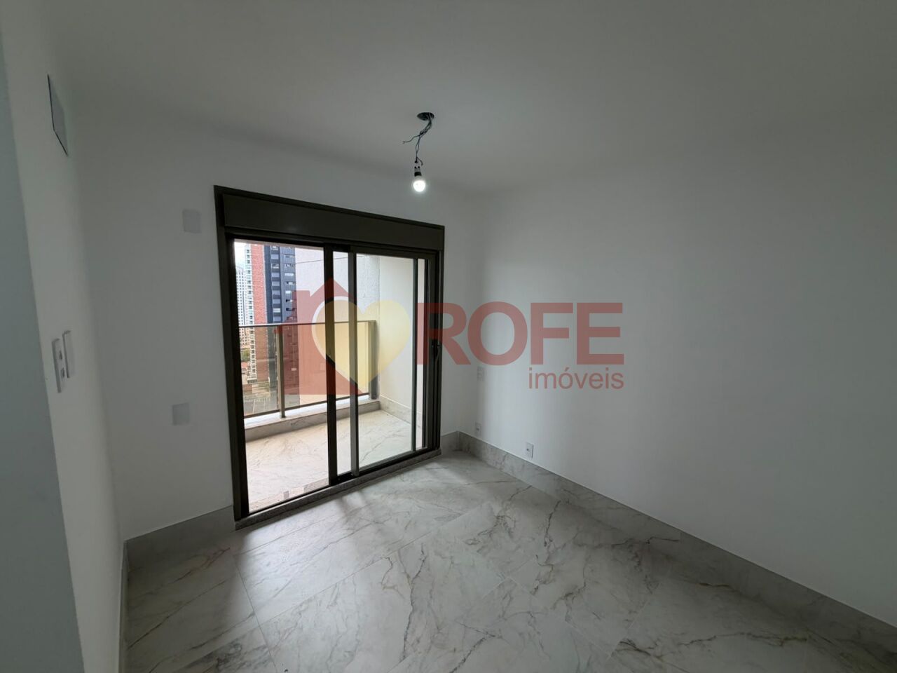 Foto 33 - RF51009