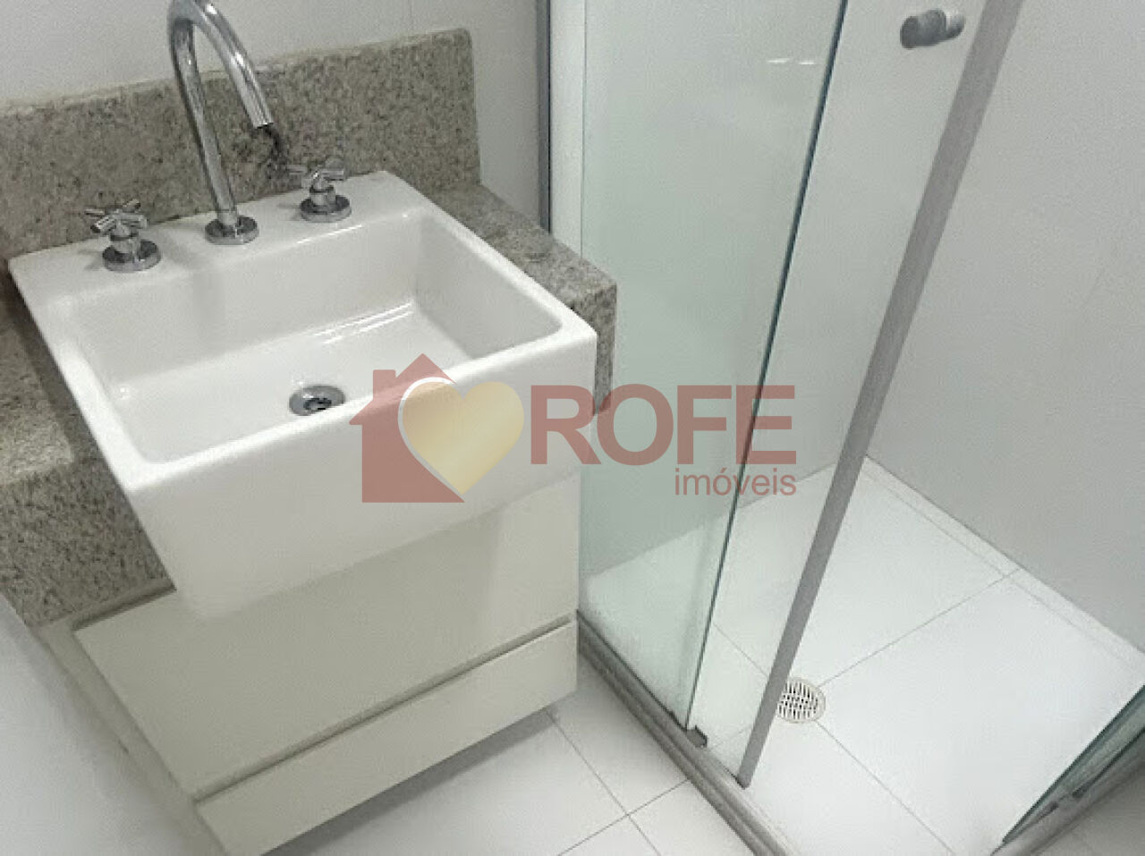 Foto 13 - RF51074