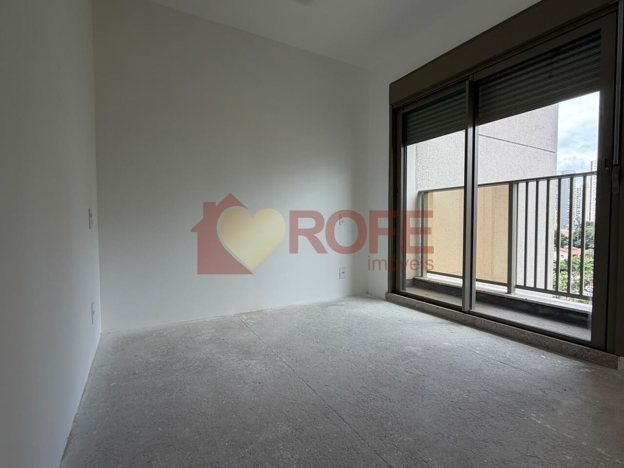 Foto 7 - RF51126