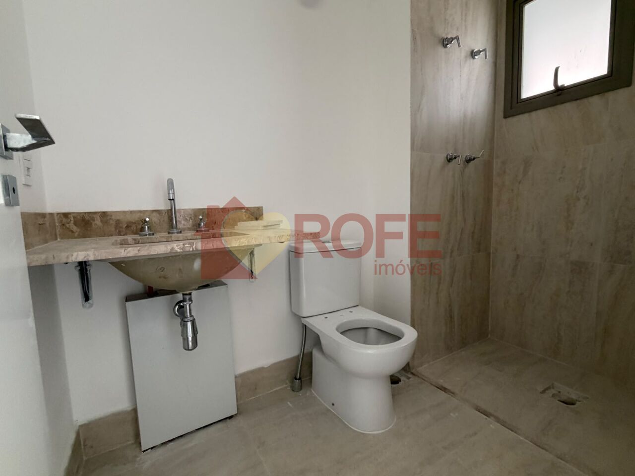 Foto 7 - RF51128