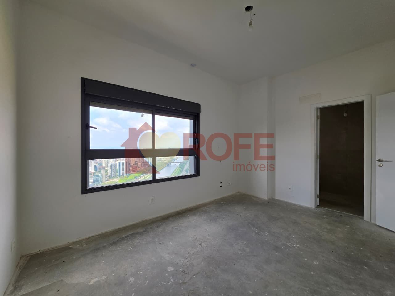 Foto 10 - RF51156