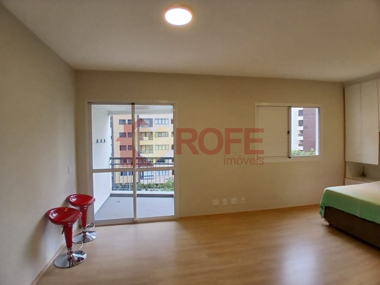 Foto 3 - RF51174