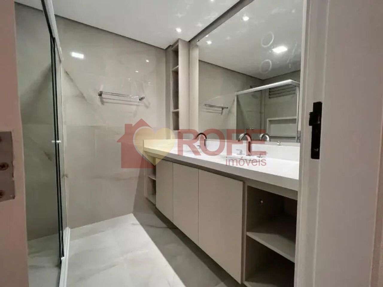 Foto 11 - RF51233