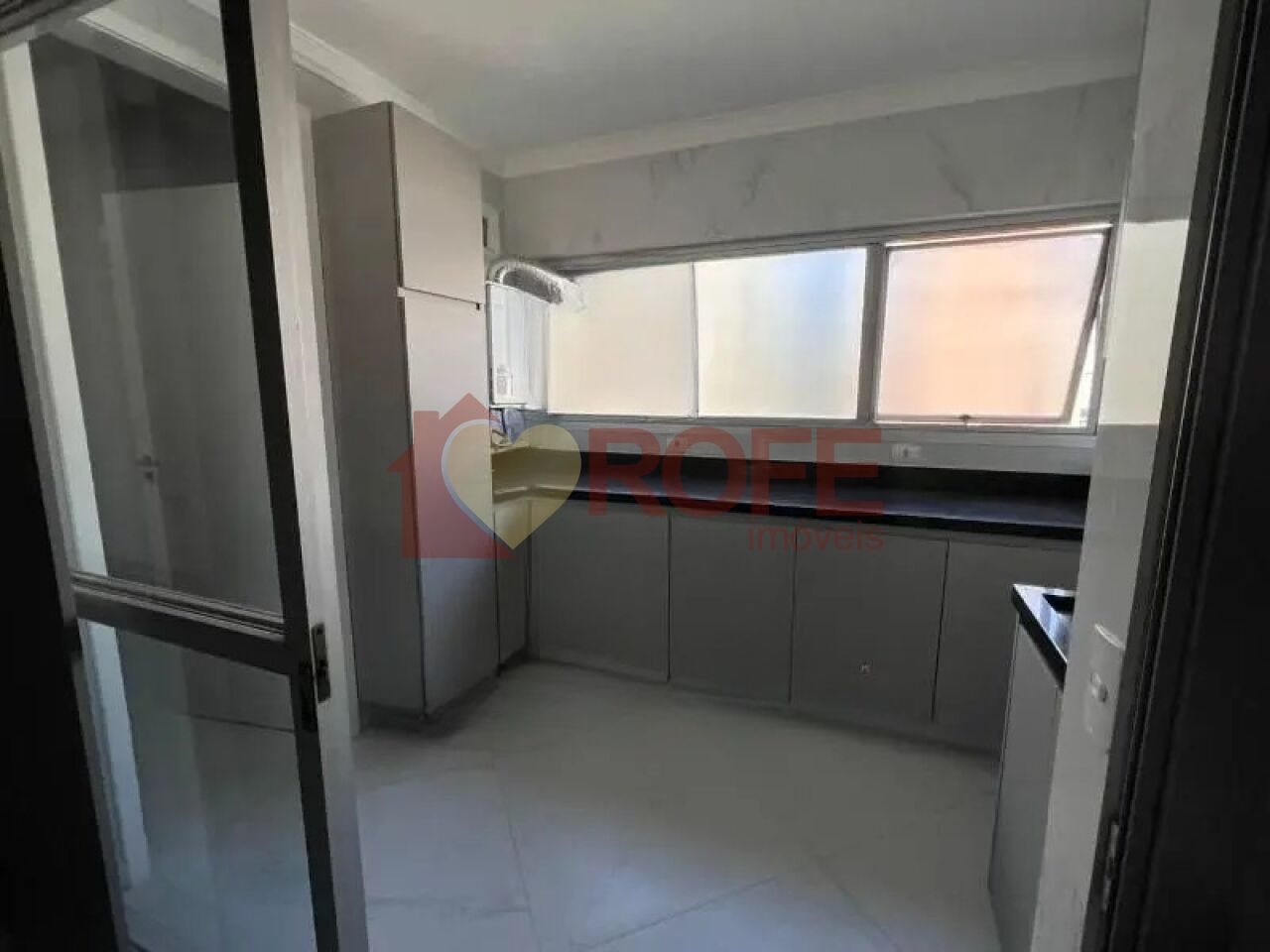 Foto 25 - RF51233