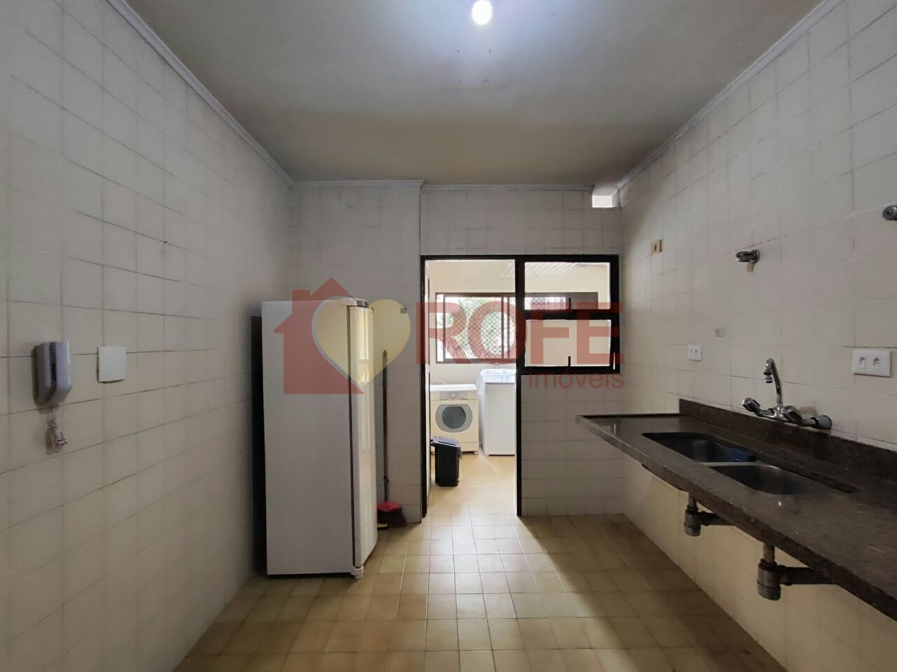 Foto 5 - RF51273