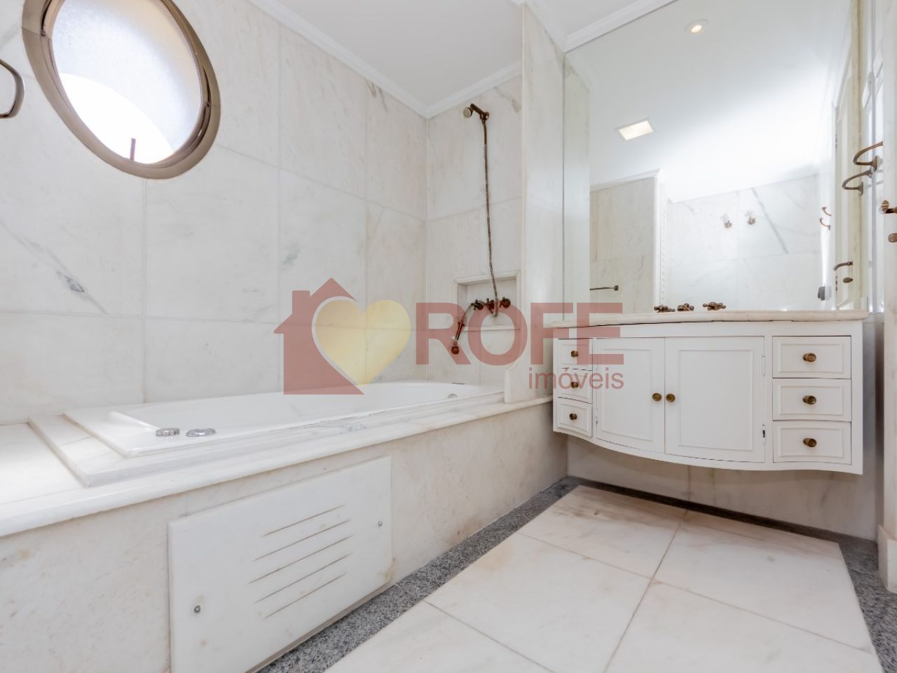 Foto 26 - RF5460