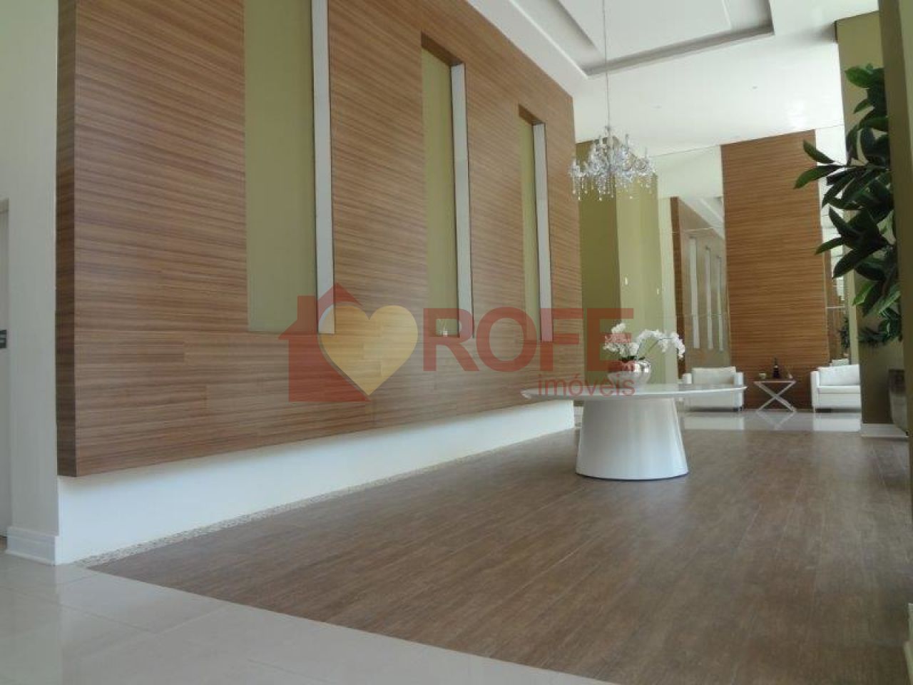 Foto 23 - RF558