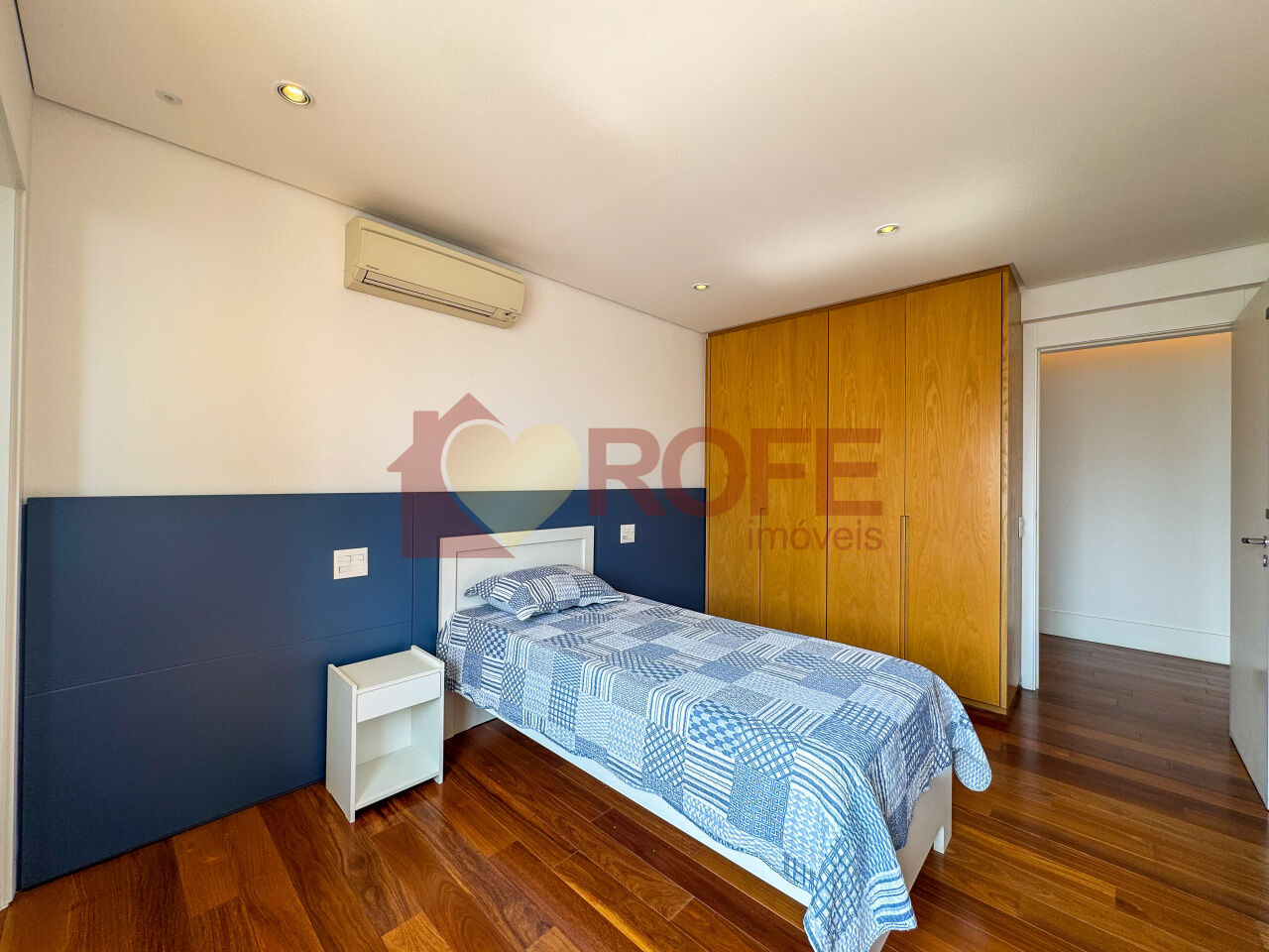 Foto 32 - RF5725