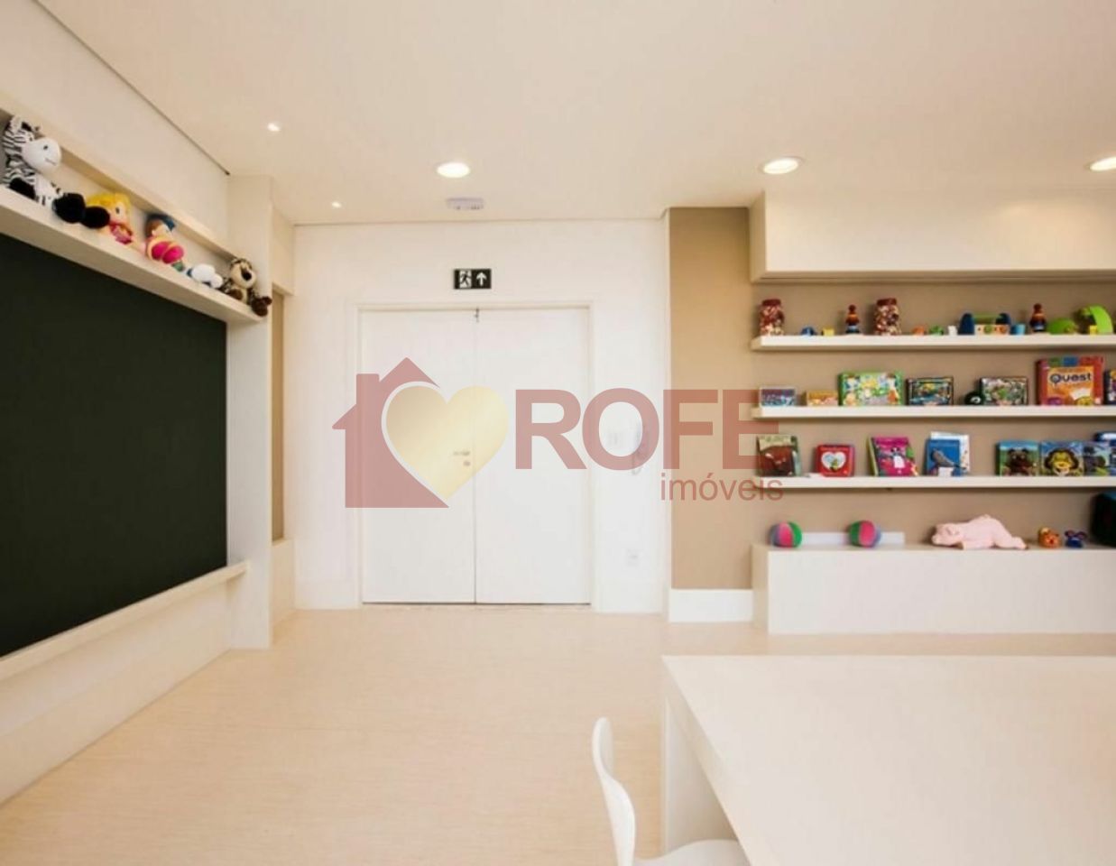Foto 33 - RF5736