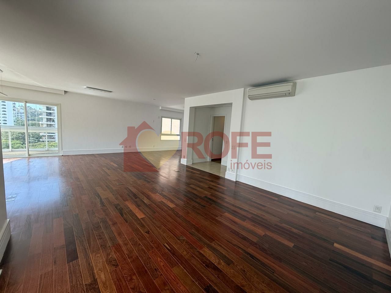 Foto 5 - RF5902