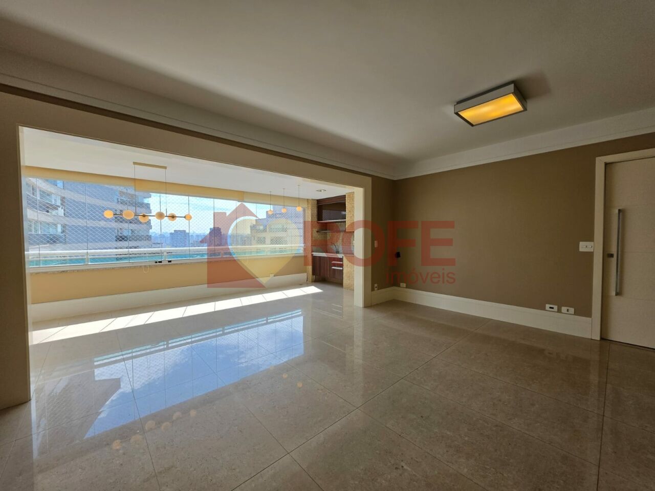 Foto 6 - RF6105