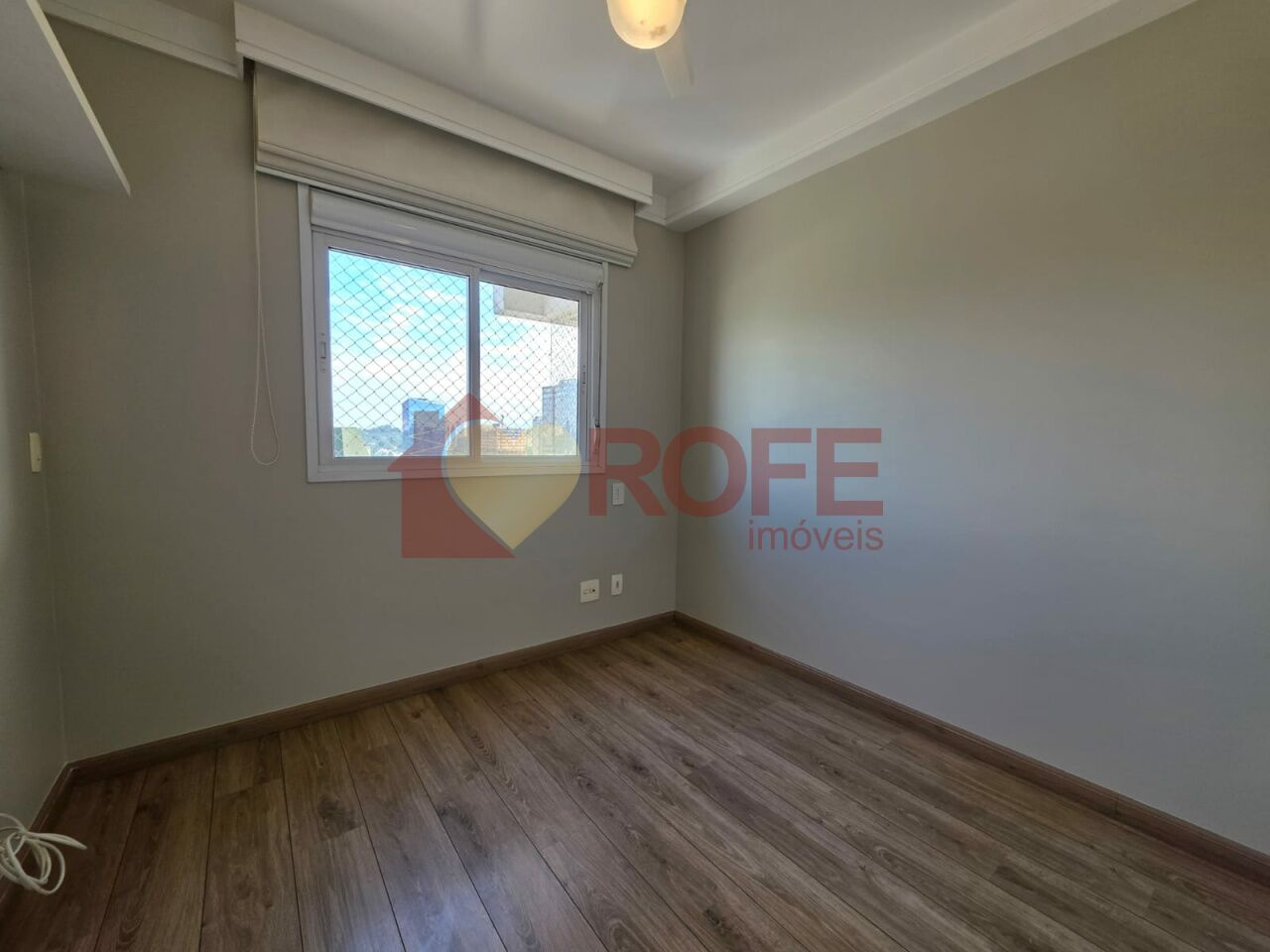 Foto 12 - RF6105