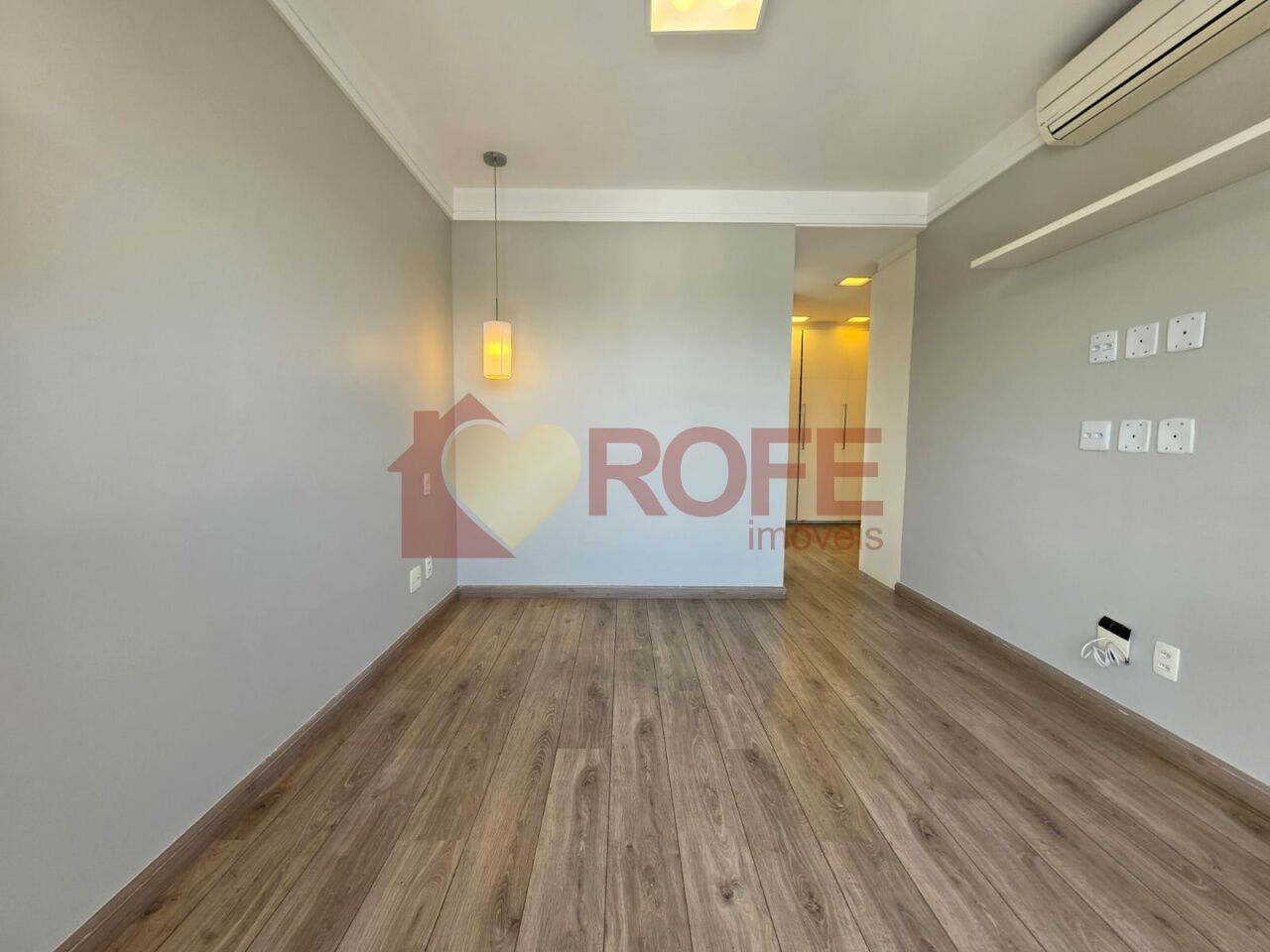 Foto 14 - RF6105