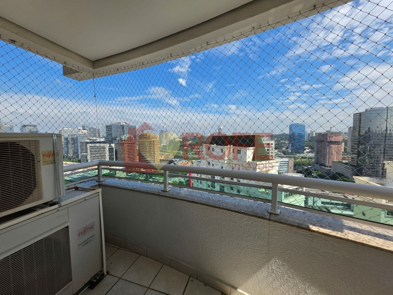 Foto 16 - RF6105