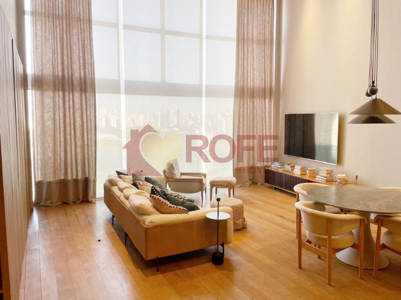 Foto 9 - RF6243