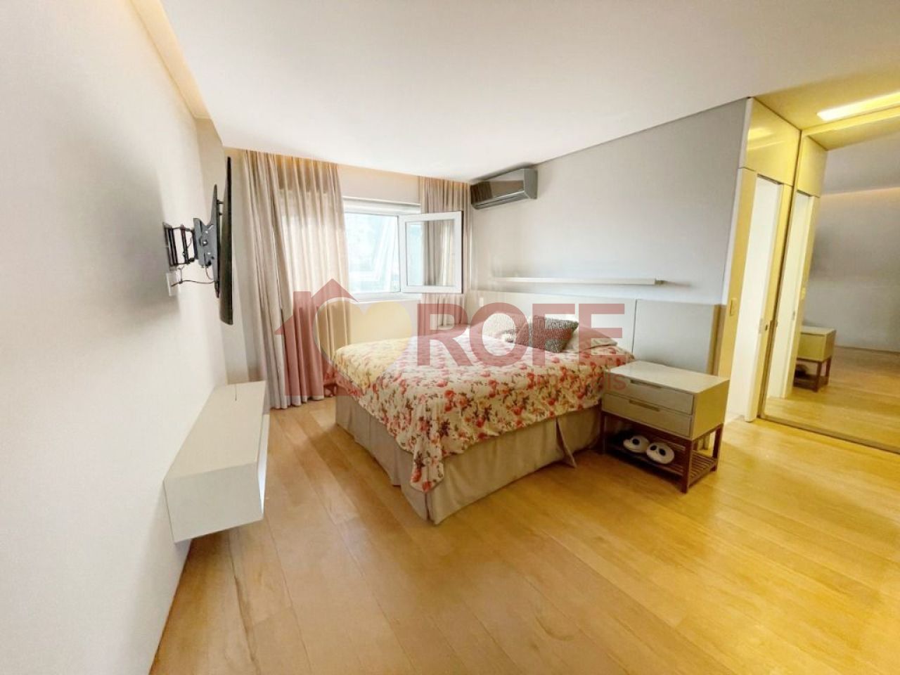 Foto 25 - RF6243