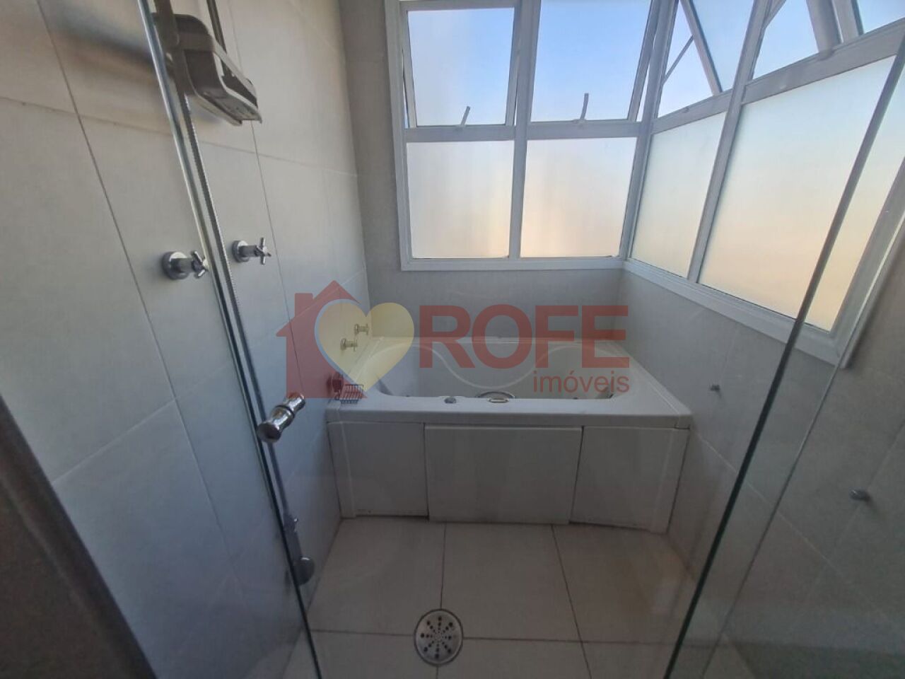 Foto 23 - RF6530