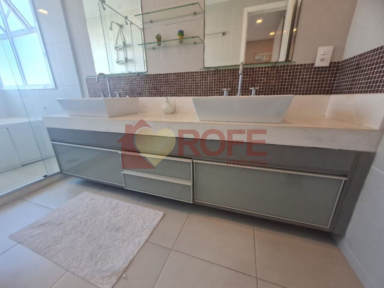 Foto 28 - RF6530