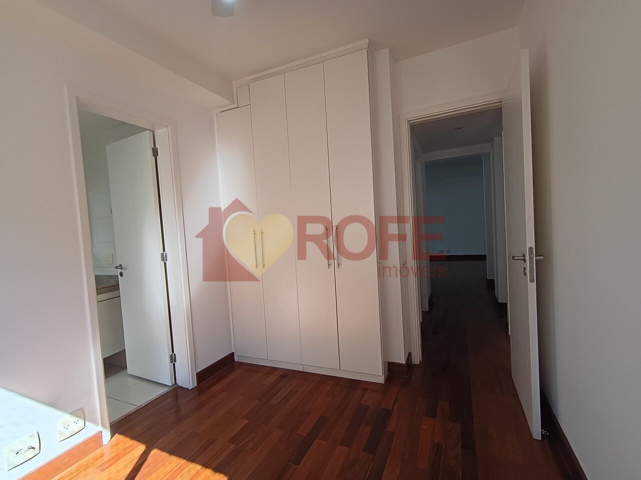 Foto 12 - RF6596