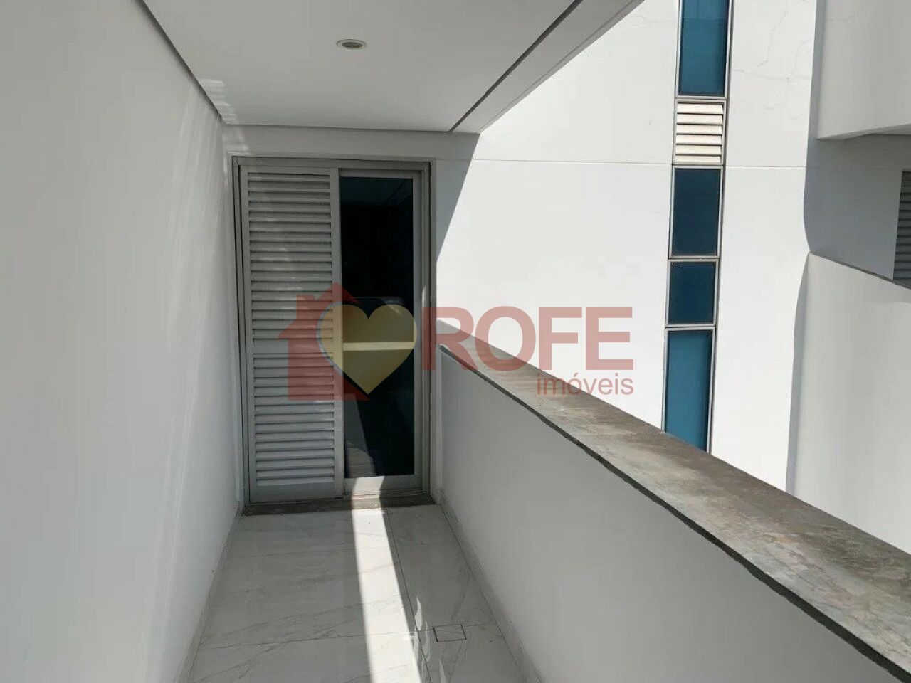 Foto 5 - RF7393