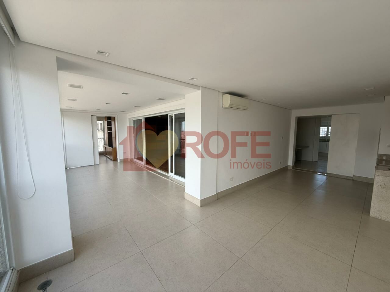 Foto 17 - RF7550