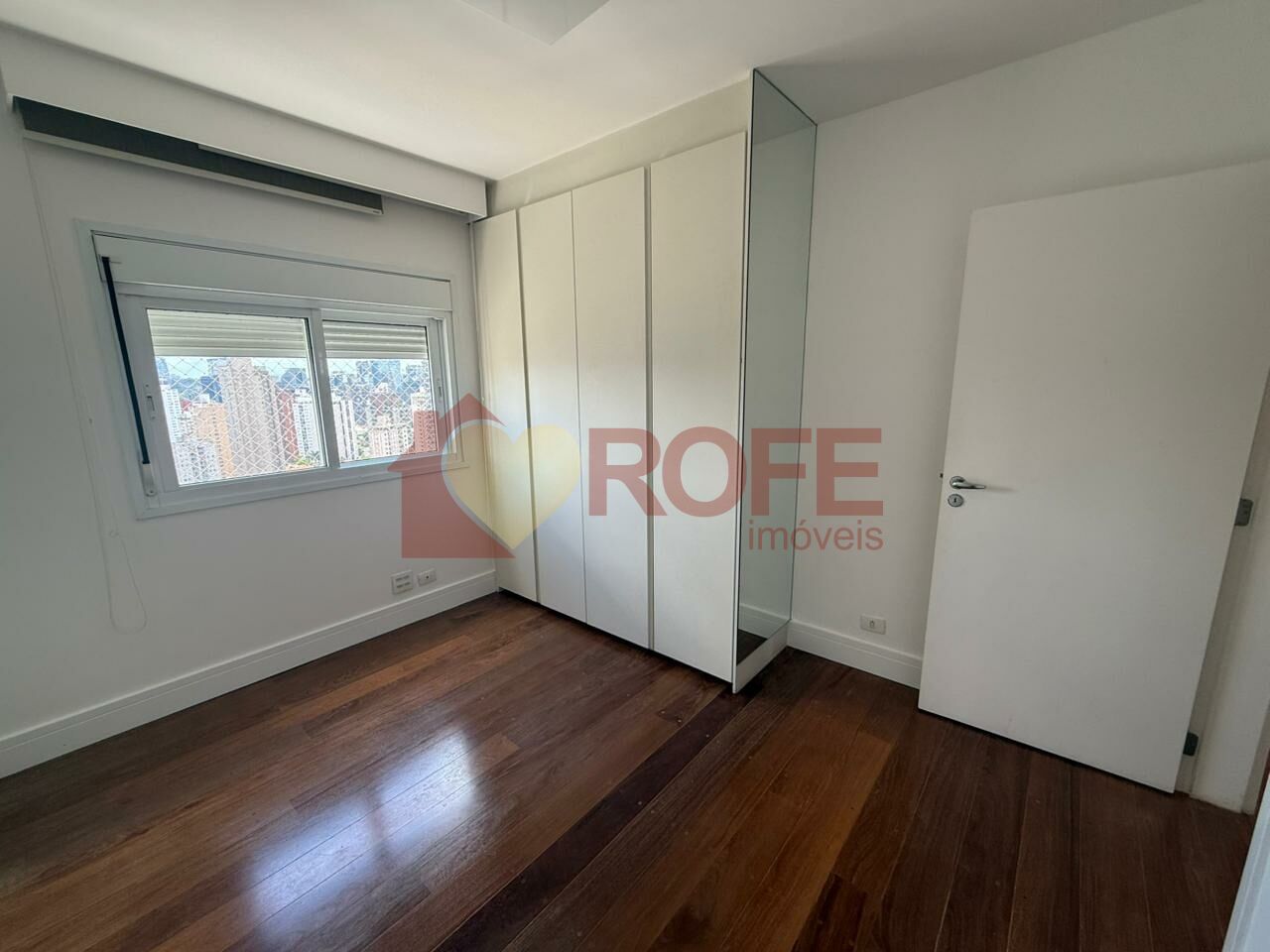 Foto 24 - RF7550