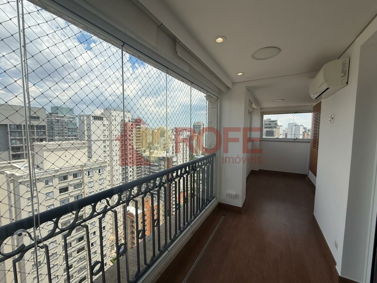 Foto 5 - RF7550