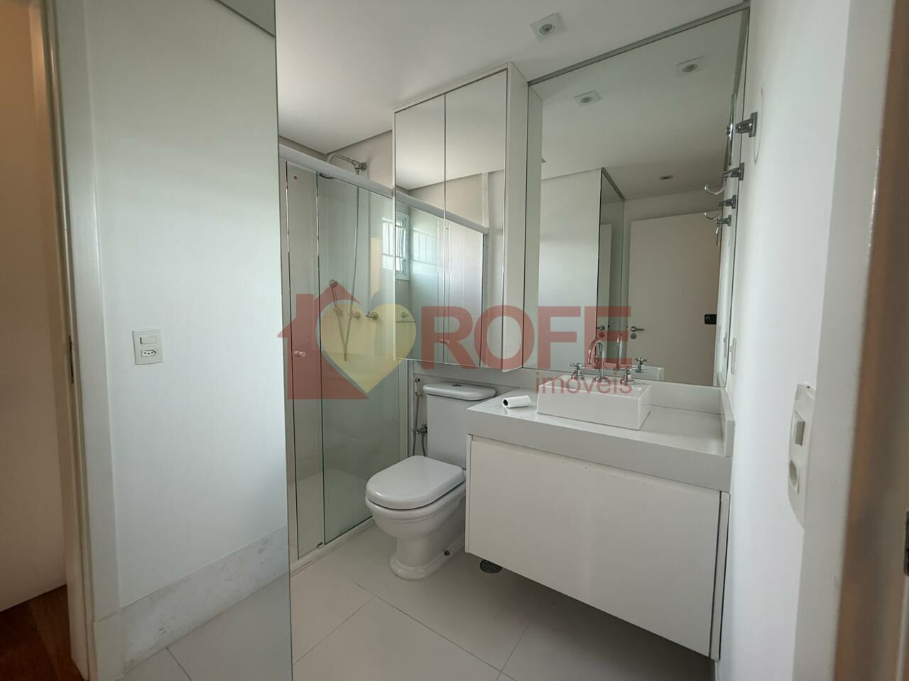 Foto 31 - RF7550
