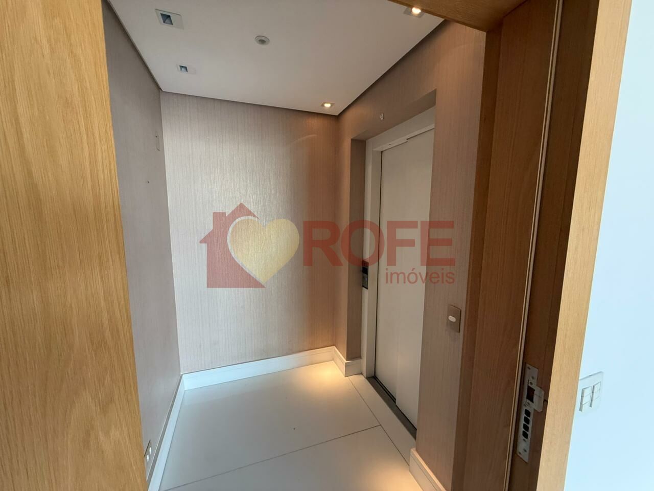 Foto 7 - RF7550
