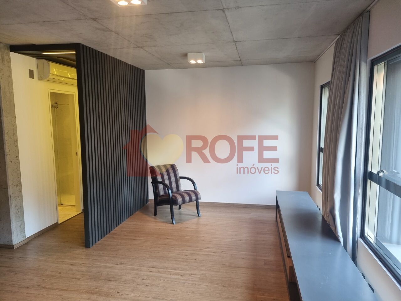 Foto 4 - RF8034