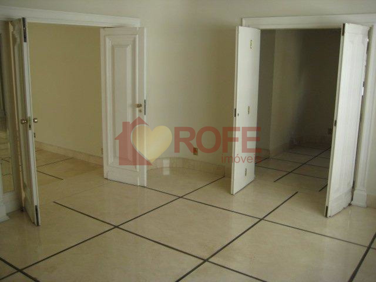 Foto 9 - RF8349