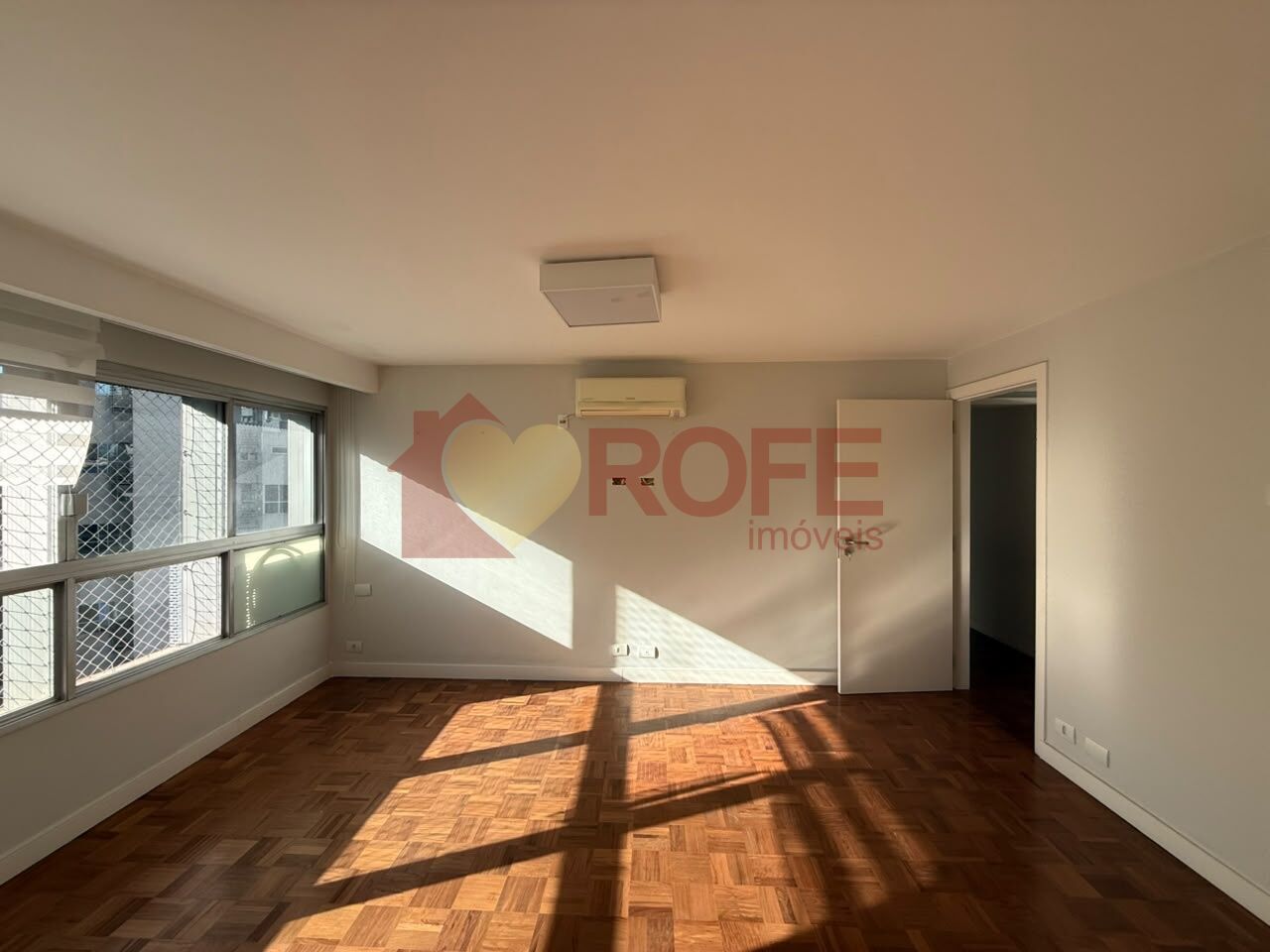 Foto 10 - RF861