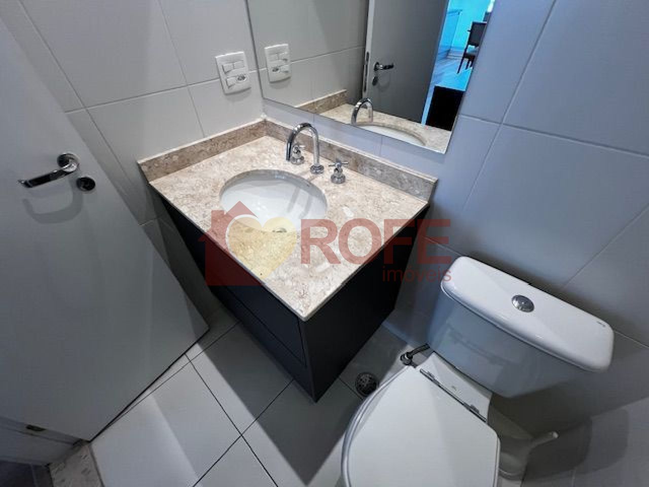 Foto 14 - RF8659