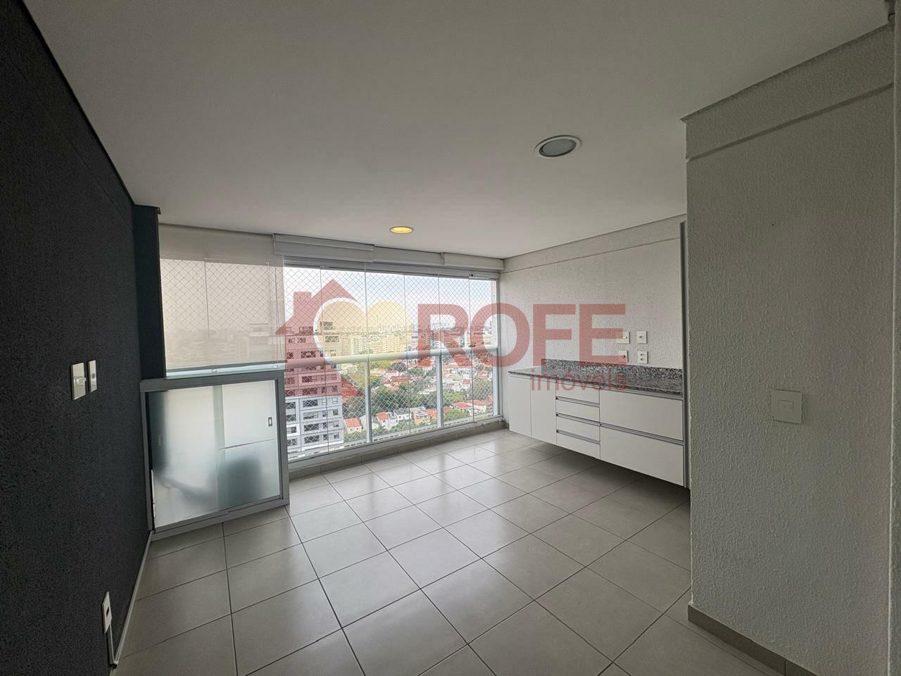 Foto 11 - RF8896