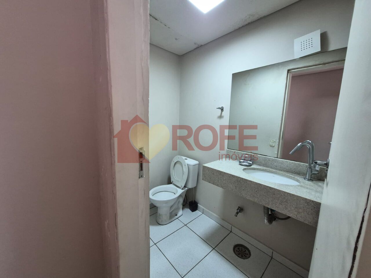 Foto 31 - RF8932