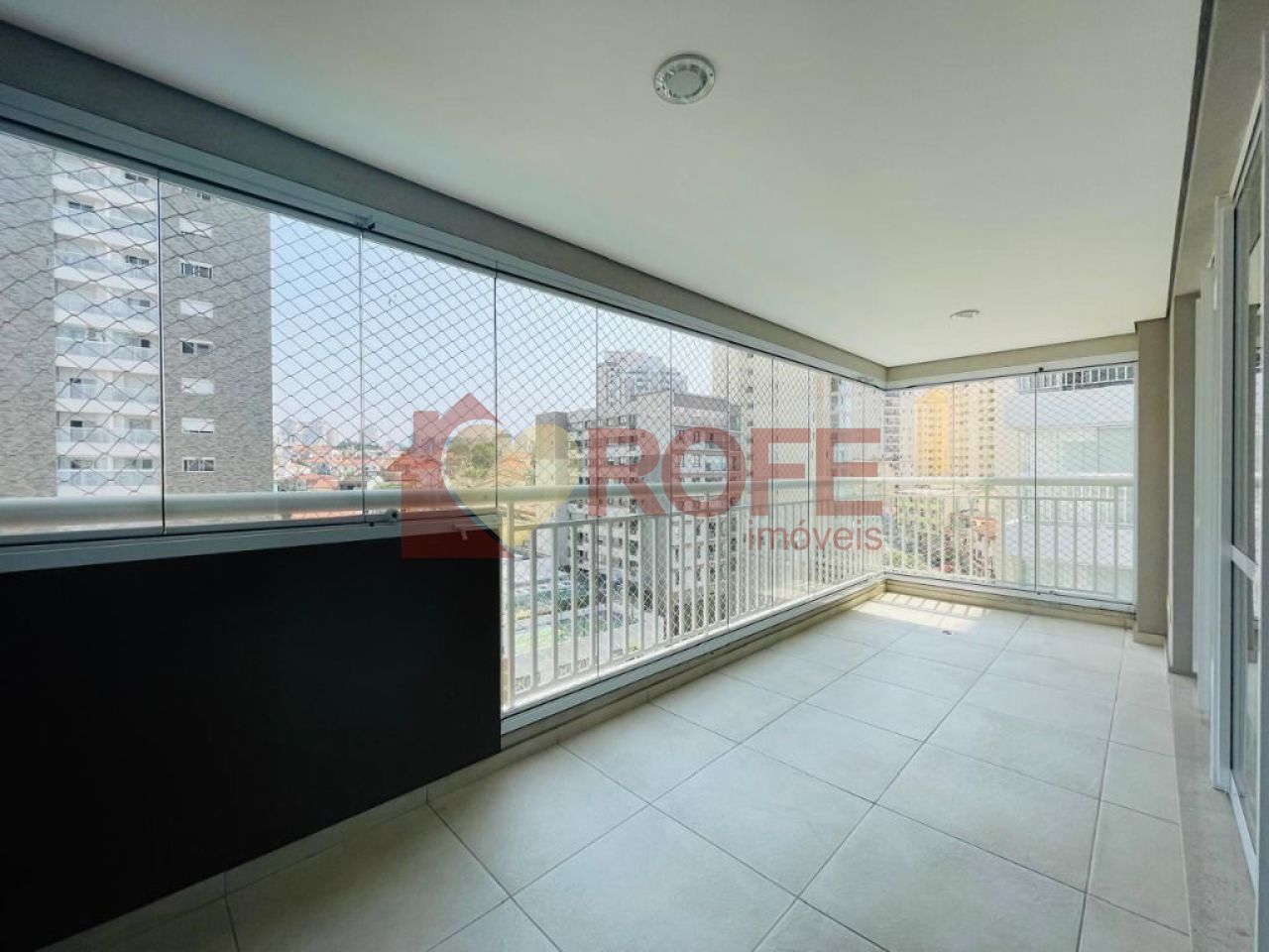 Foto 2 - RF8945