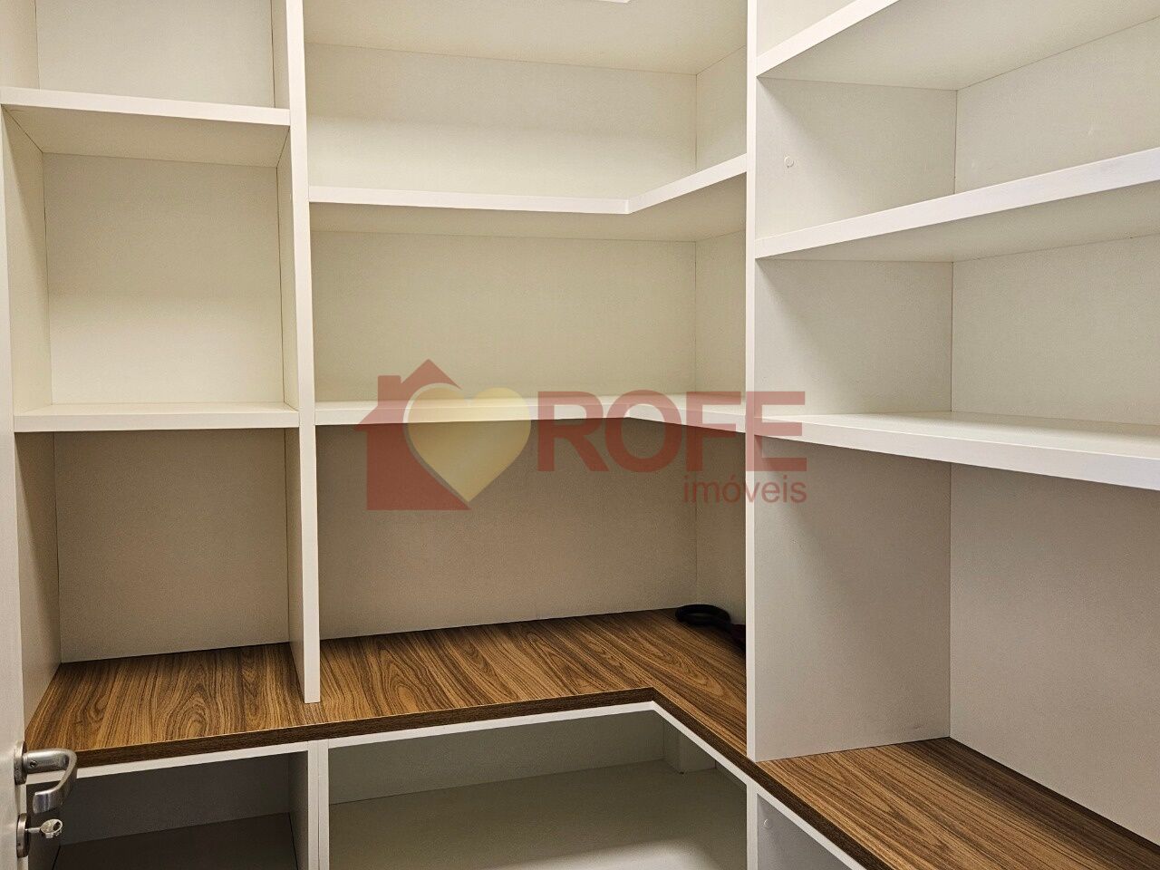 Foto 27 - RF9187