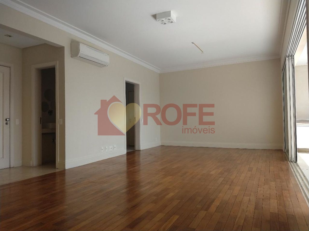 Foto 8 - RF9228