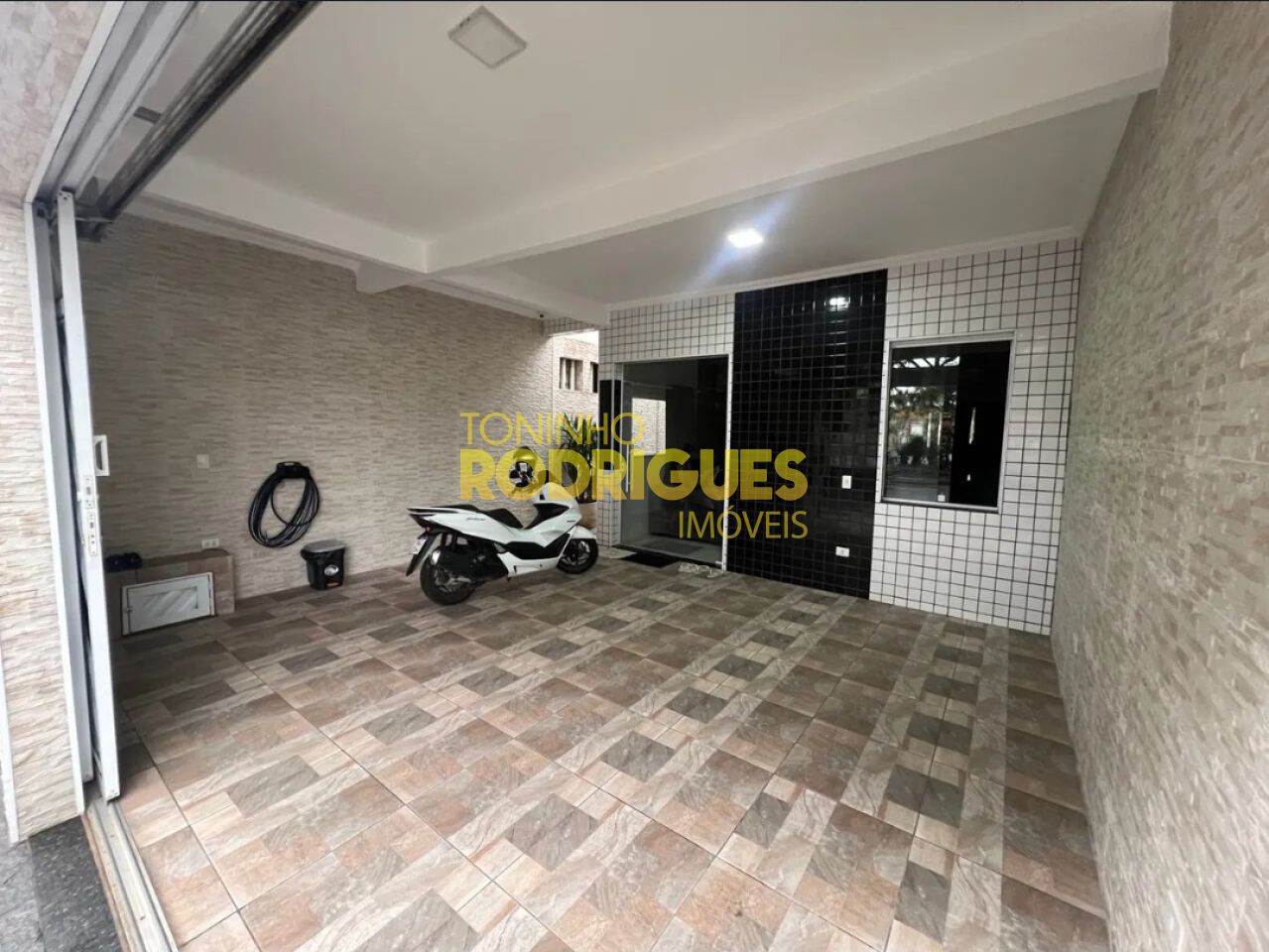 Casa Térrea para Venda - Vila Áurea Vicente de Carvalho