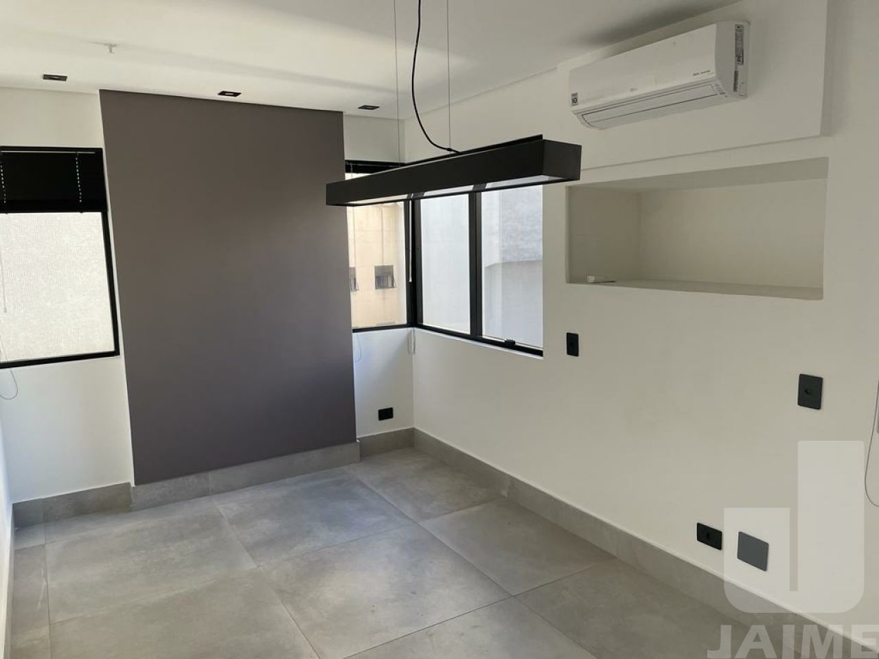 Conj. Comercial para Venda - Santa Cecília