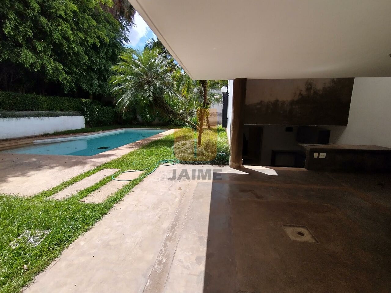 Casa Assobradada para Venda - Jardim Guedala