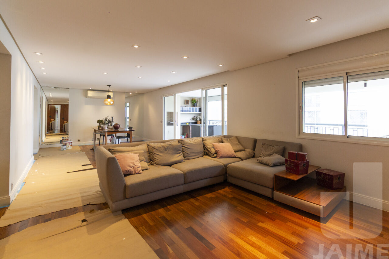 Apartamento para Locação - Parque Industrial Tomas Edson