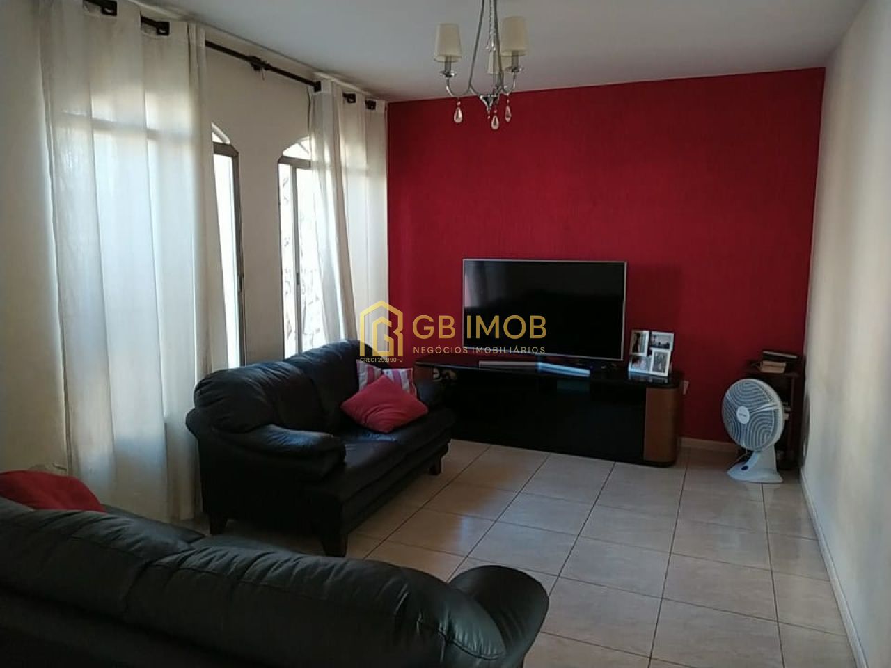 Casa Assobradada para Venda - Parque Brasília