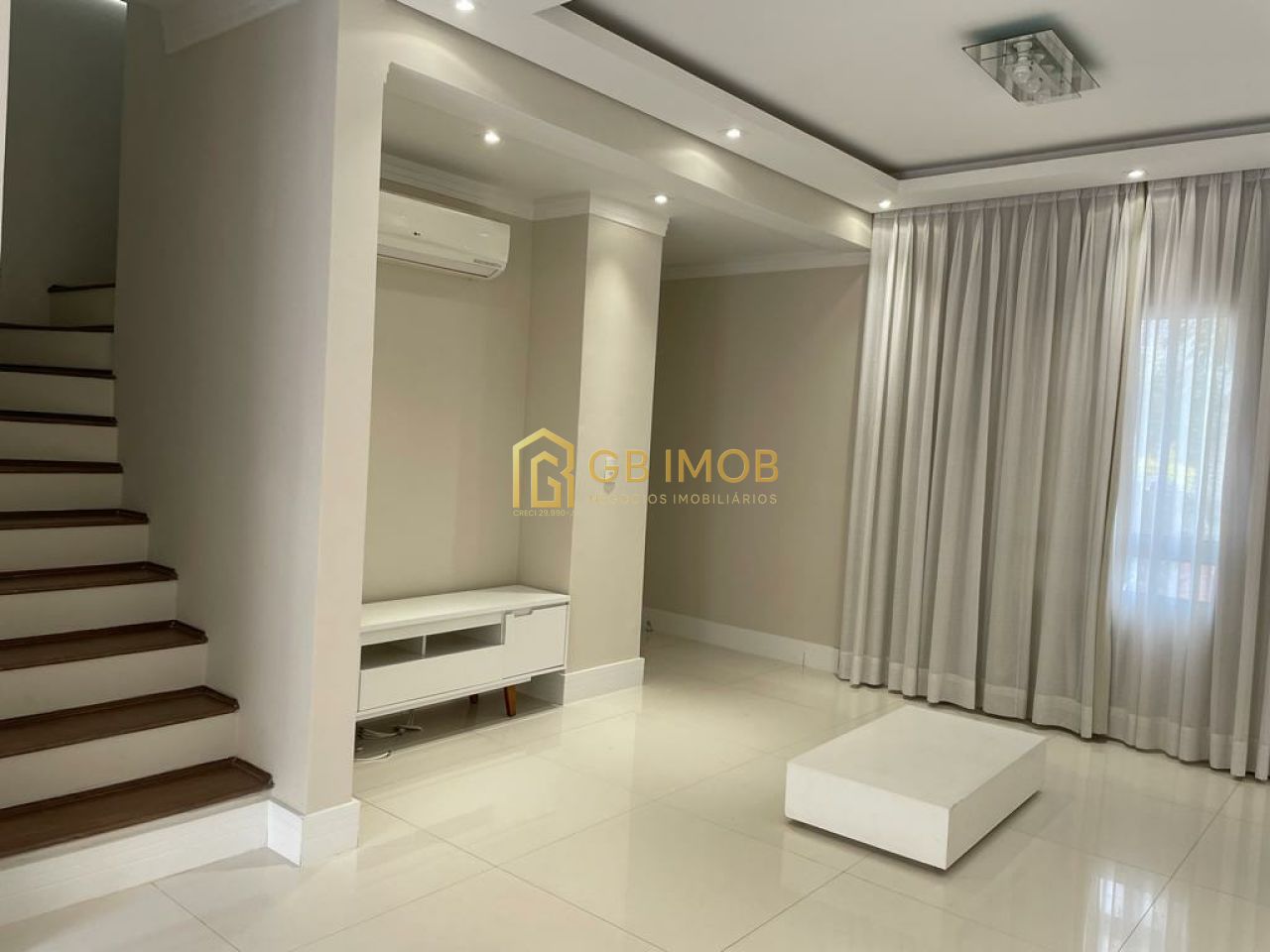 Casa em Condominio para Venda - Jardim Shangai