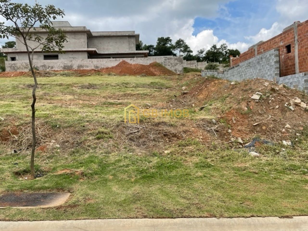 Terreno em Condomínio para Venda - Jardim das Samambaias